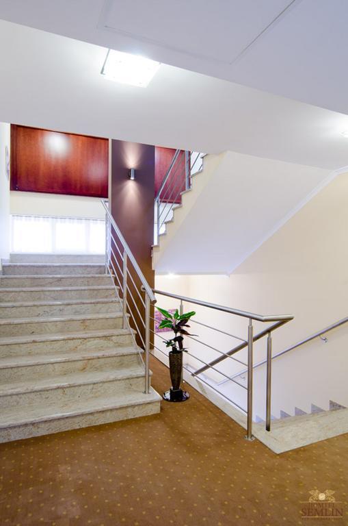 Garni Hotel Semlin B&B Belgrado Exterior foto