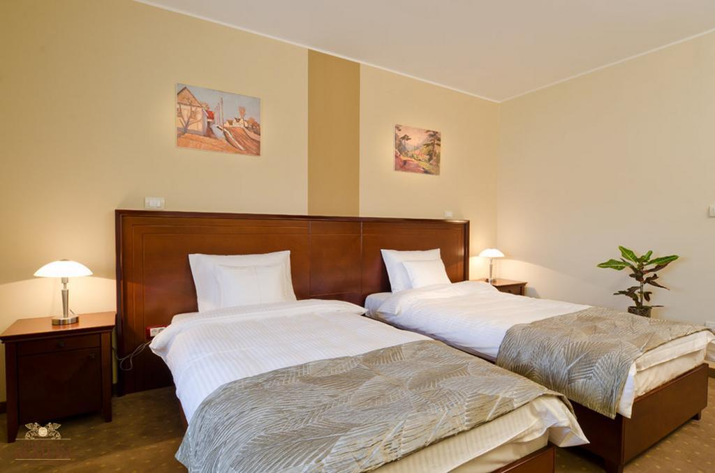 Garni Hotel Semlin B&B Belgrado Quarto foto