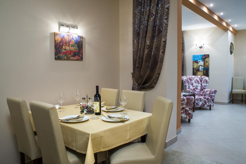 Garni Hotel Semlin B&B Belgrado Exterior foto