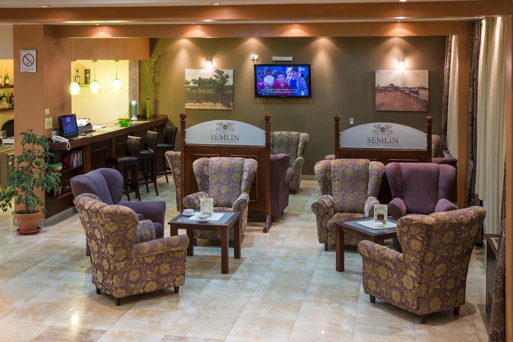 Garni Hotel Semlin B&B Belgrado Exterior foto