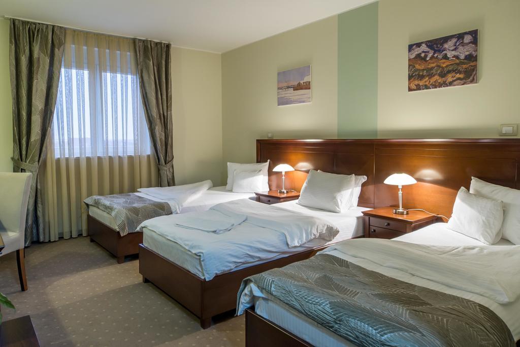 Garni Hotel Semlin B&B Belgrado Quarto foto